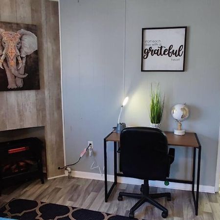 Perfect Combo Of Charm & Comfort- 2Bedroom Home Noblesville Buitenkant foto