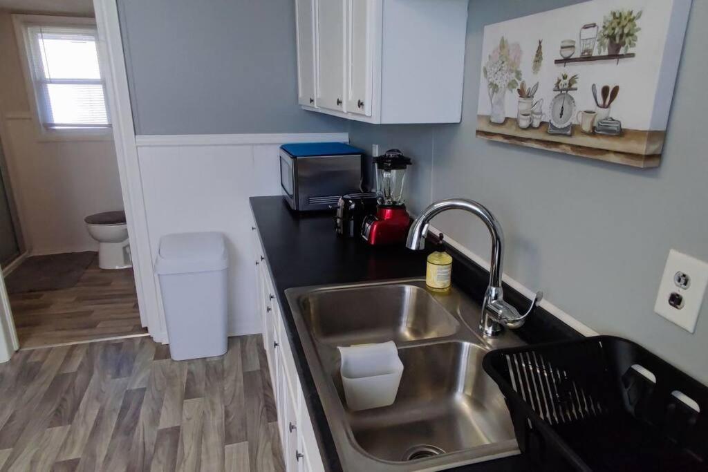 Perfect Combo Of Charm & Comfort- 2Bedroom Home Noblesville Buitenkant foto